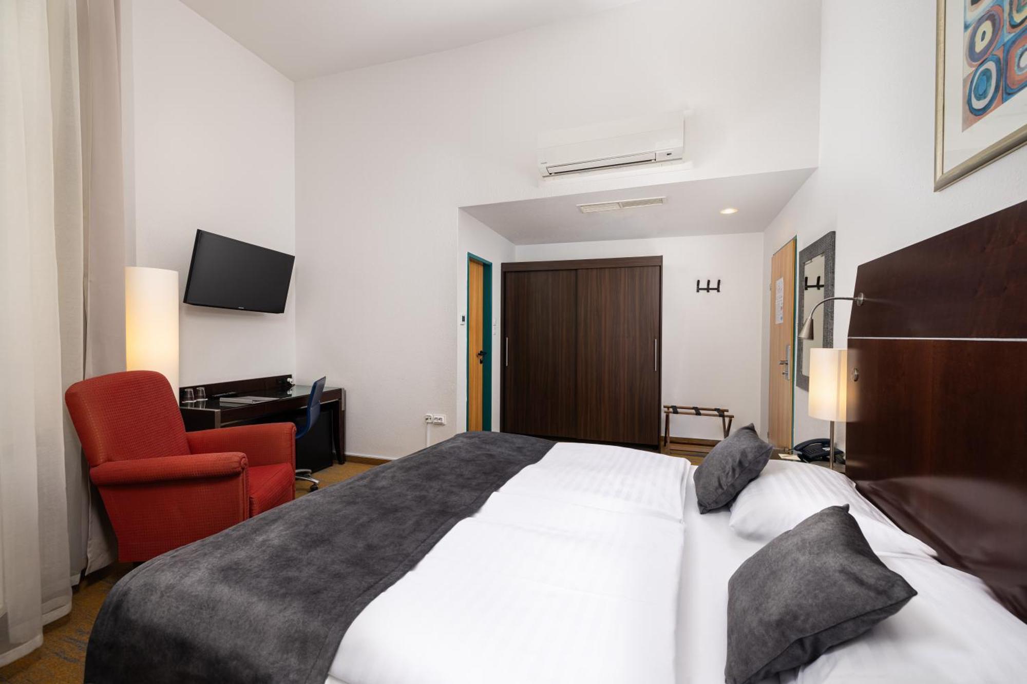 City Hotel Matyas Budapest Room photo