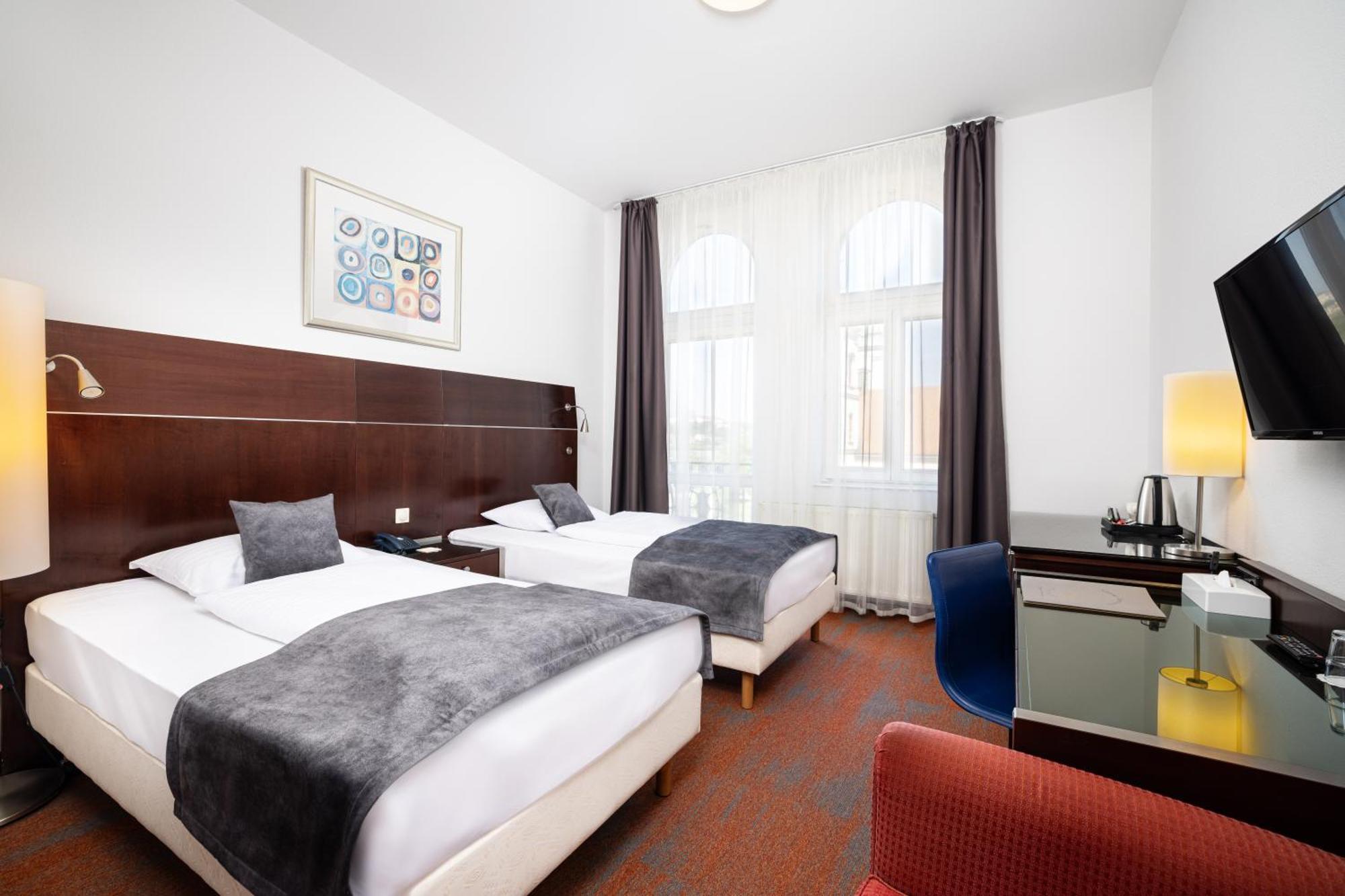 City Hotel Matyas Budapest Room photo